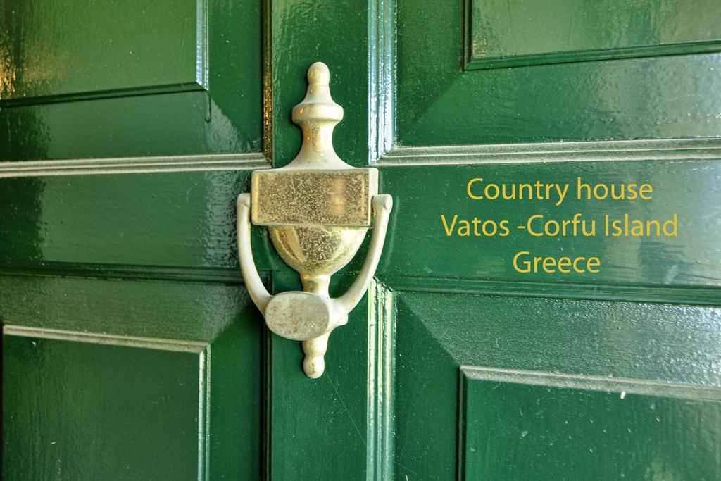 Гостевой дом House In The Country Vatos Экстерьер фото